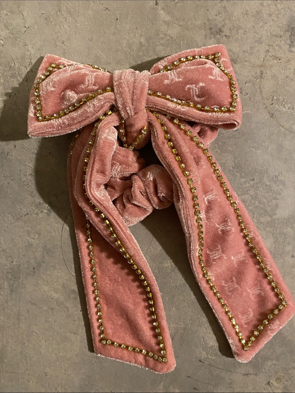 Juicy Couture Pink Velvet Bow Scrunchie